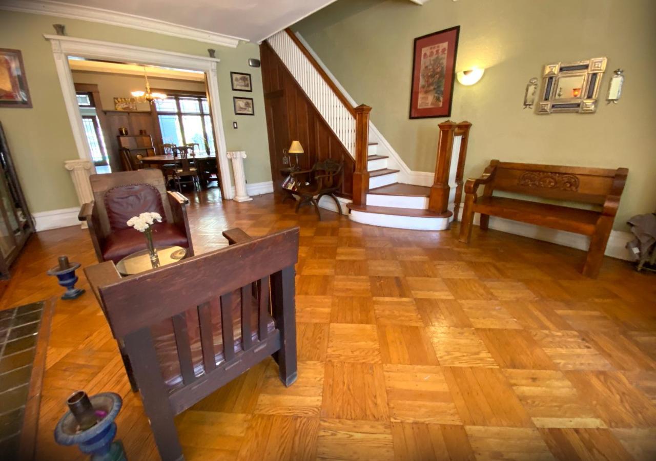 Spacious Bedroom In A Brooklyn House Shared With Host ニューヨーク エクステリア 写真