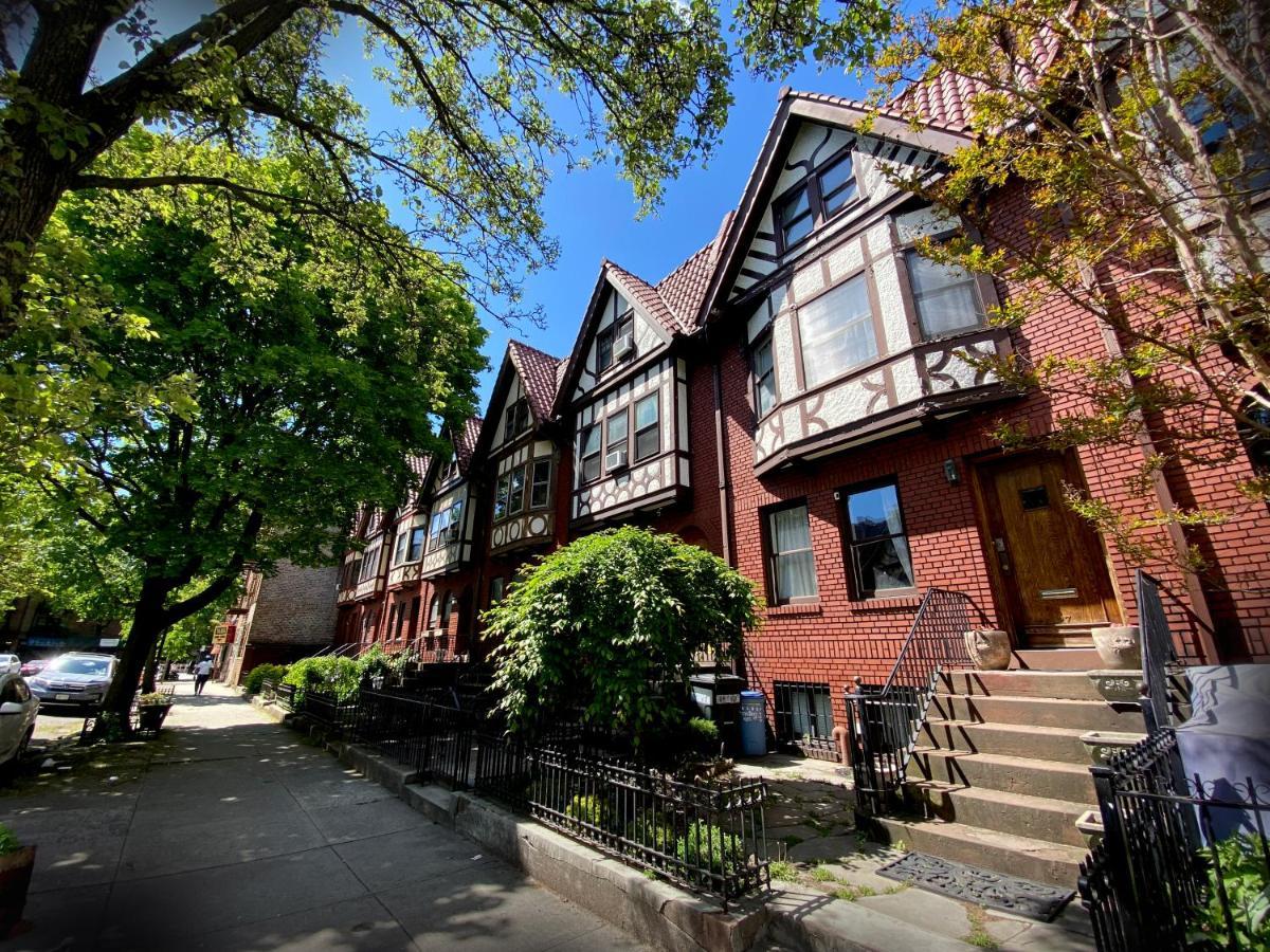 Spacious Bedroom In A Brooklyn House Shared With Host ニューヨーク エクステリア 写真